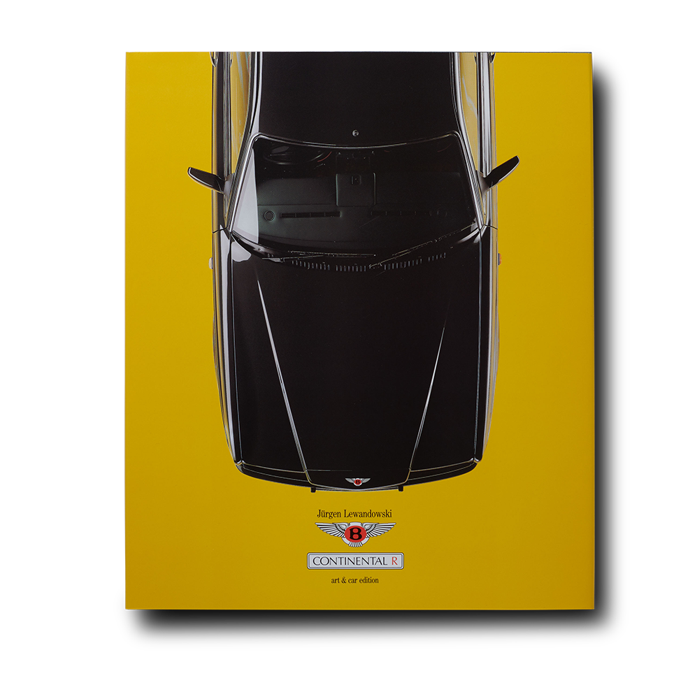 Livre 'The Aston Martin Book' Par René Staud - Édition Révisée 2022 - En Allemand - Neuf